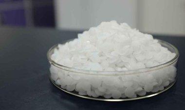 Comprendre le marché de l'hydroxyde de sodium (lessive) : principaux facteurs moteurs et tendances du secteur en 2025